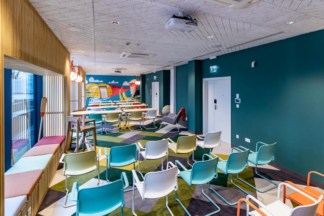 Ibis Styles Warszawa Centrum Ngoại thất bức ảnh